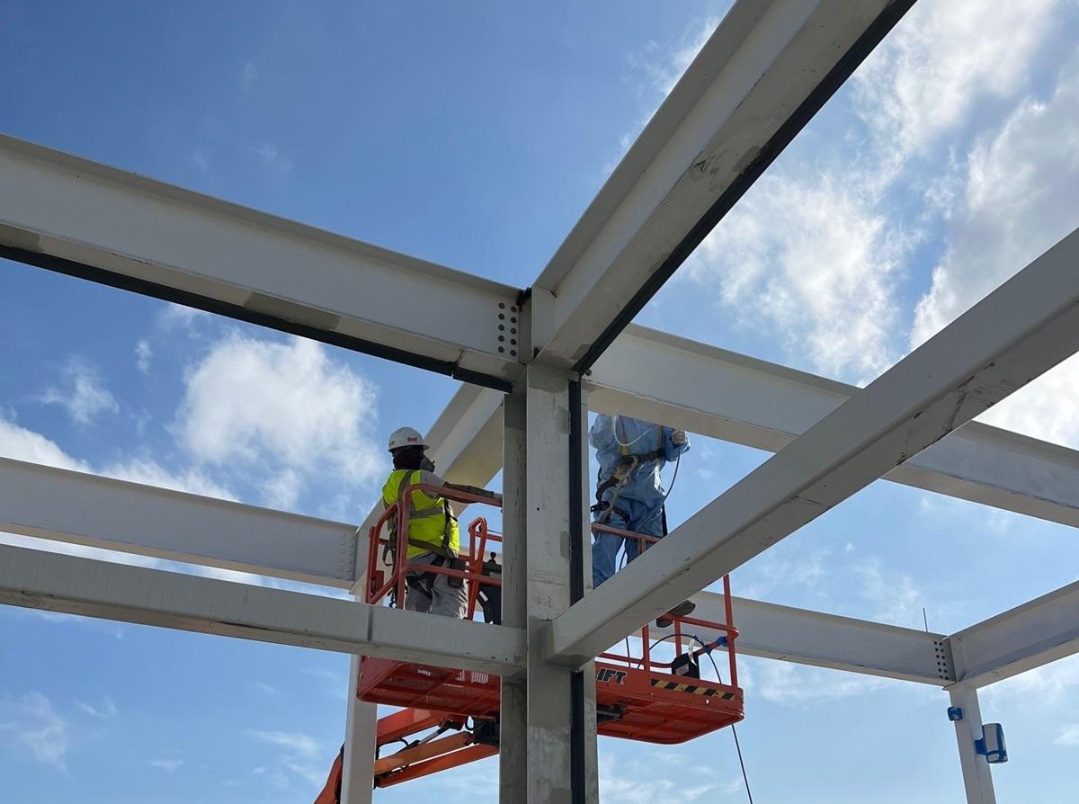Building Strong: Expert Installation of Steel Frames